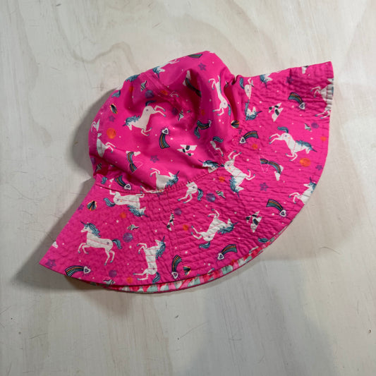 OshKosh - Hat (2-4T)