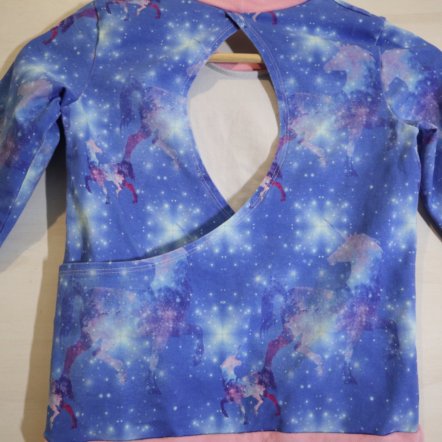 The Preppy Panda Shoppe - Sweater (7Y)