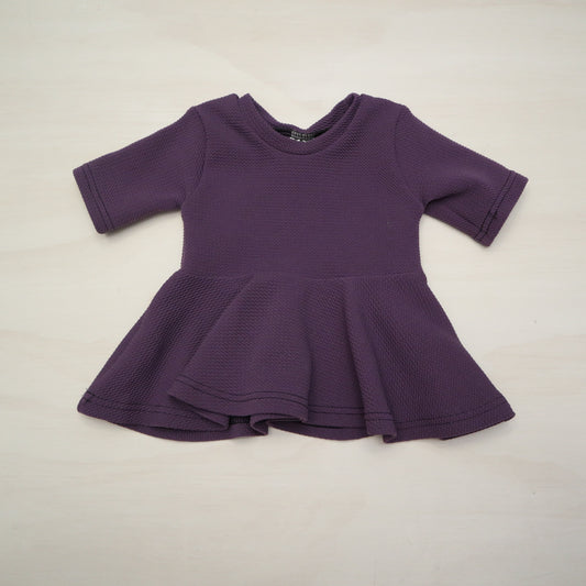 Vi + Jax - T-Shirt (12-24 Months)