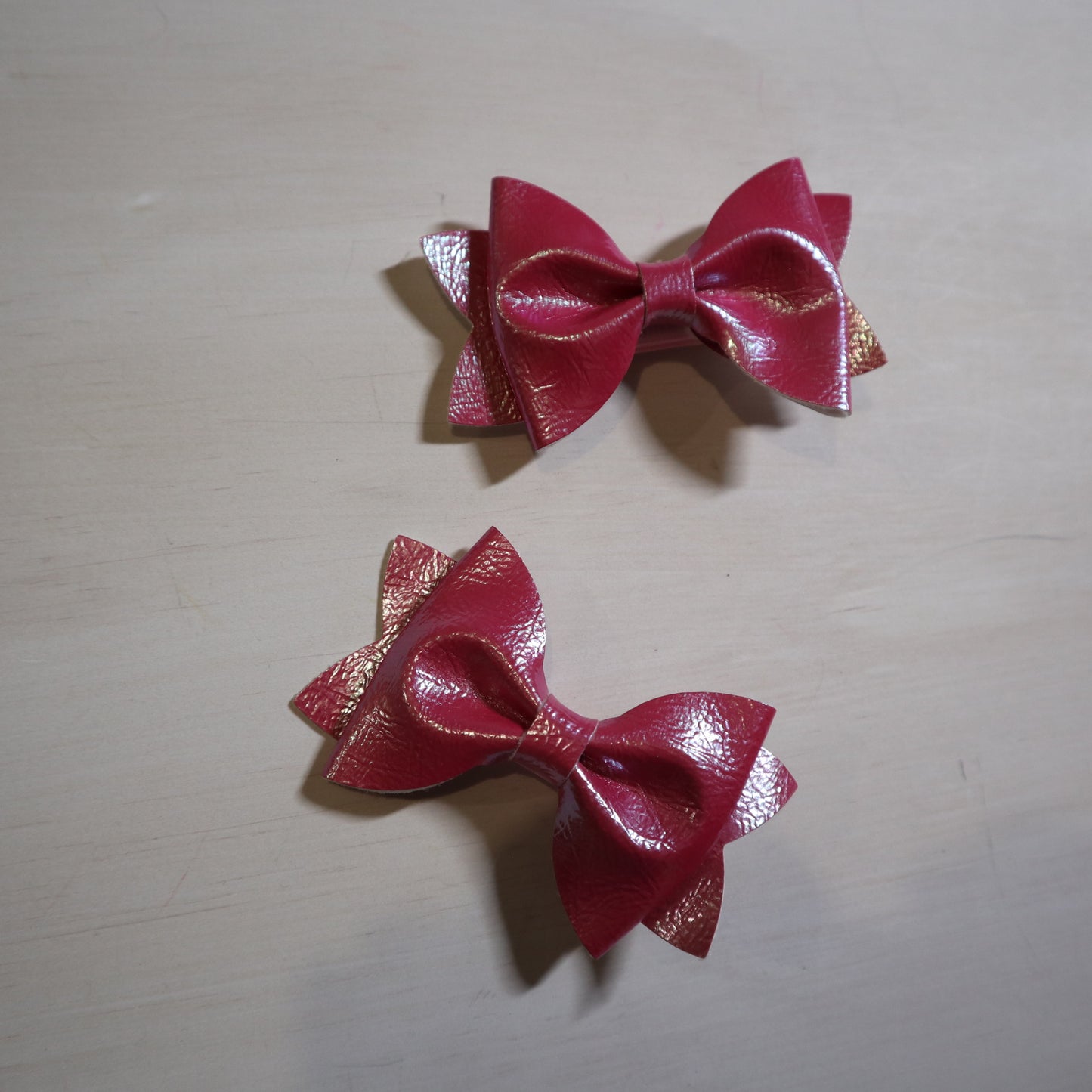 Unknown Brand - Bow
