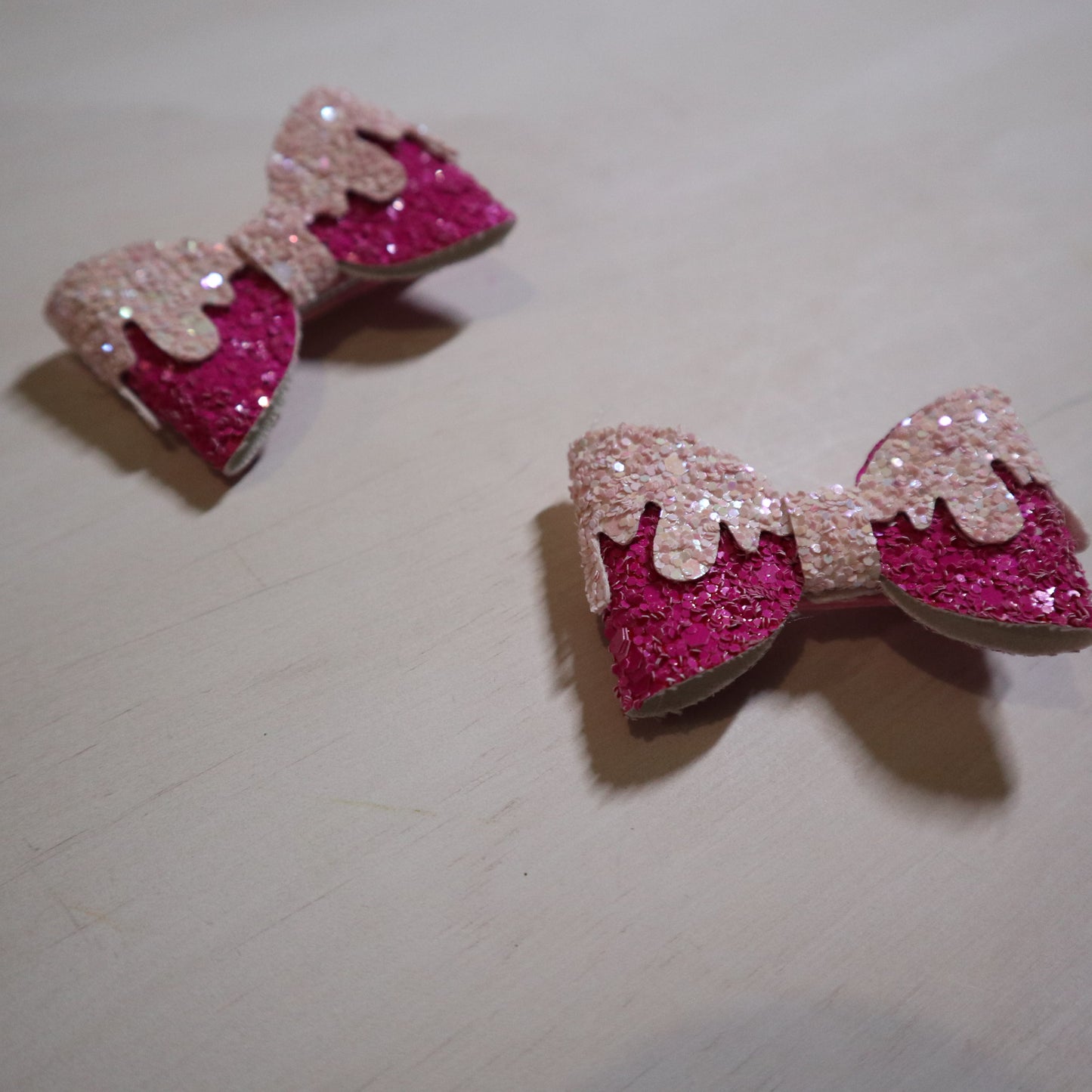 Unknown Brand - Bow