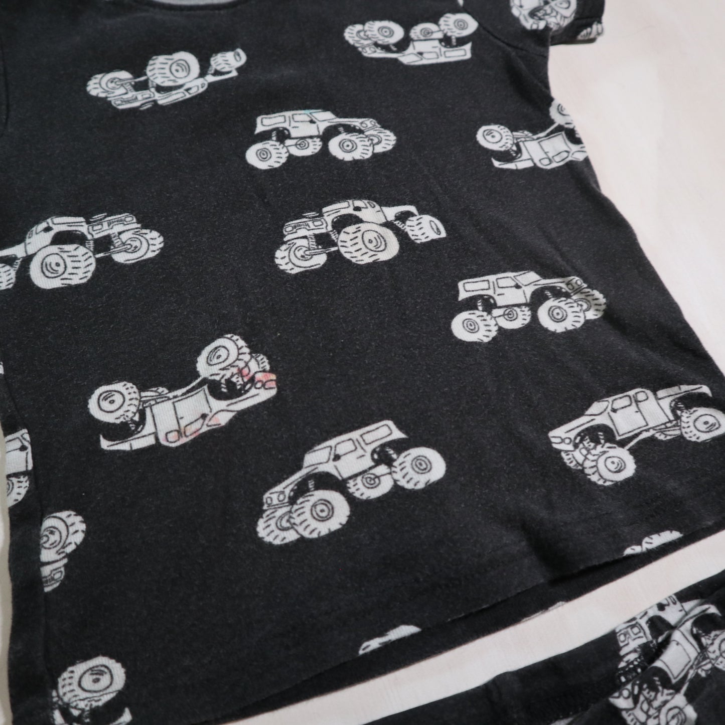 Carters - Pajamas (4T)