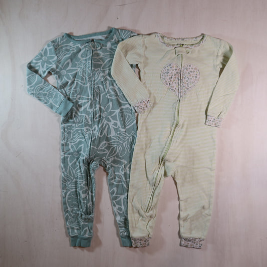 Carters - Pajamas (2T)