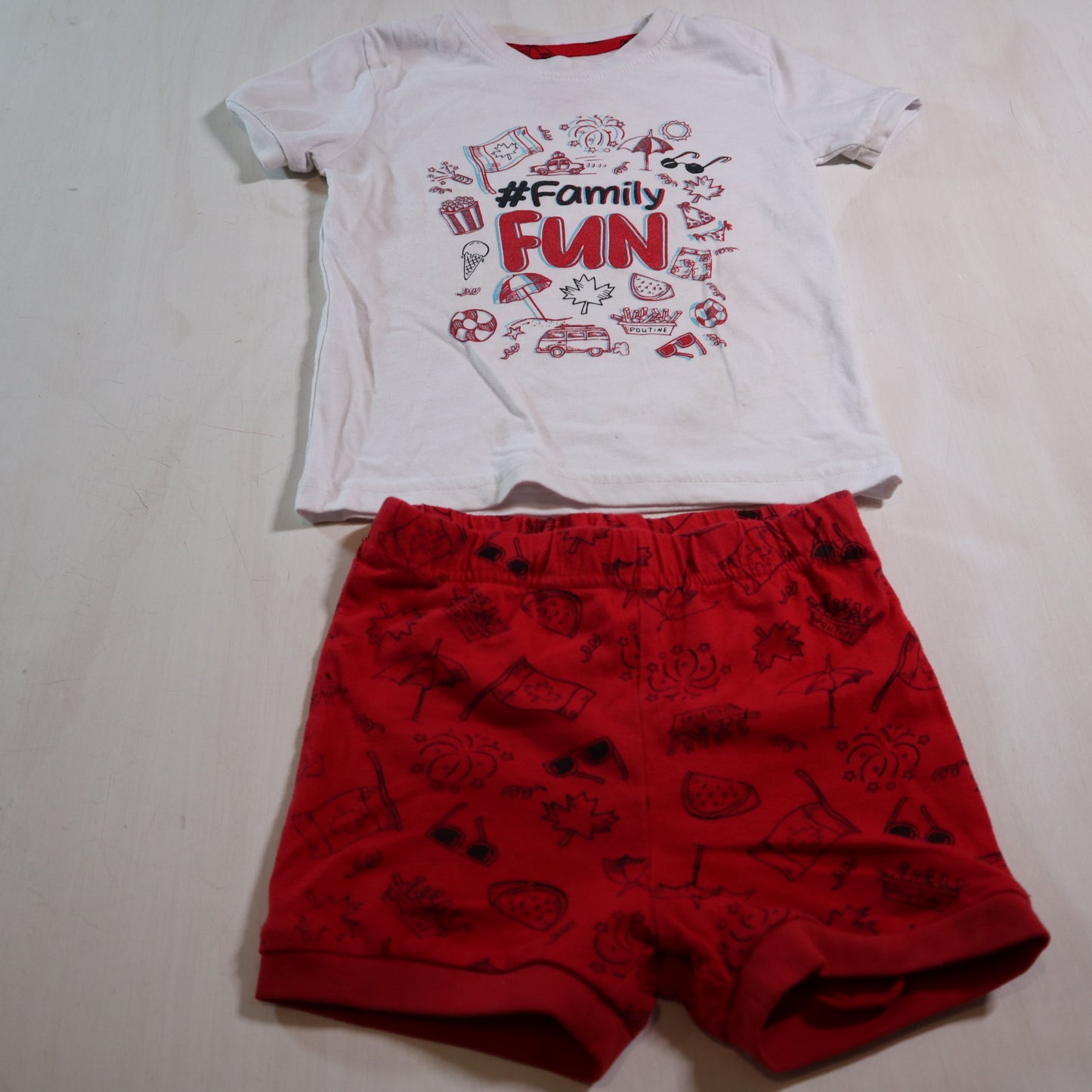 Unknown Brand - Pajamas (3T)