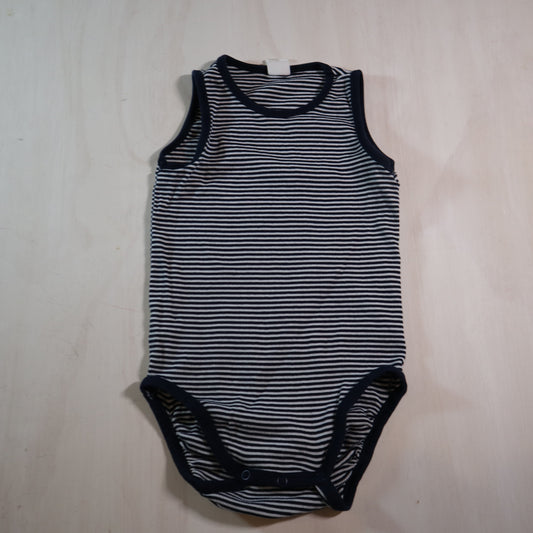H&M - Onesie (1.5-2Y)