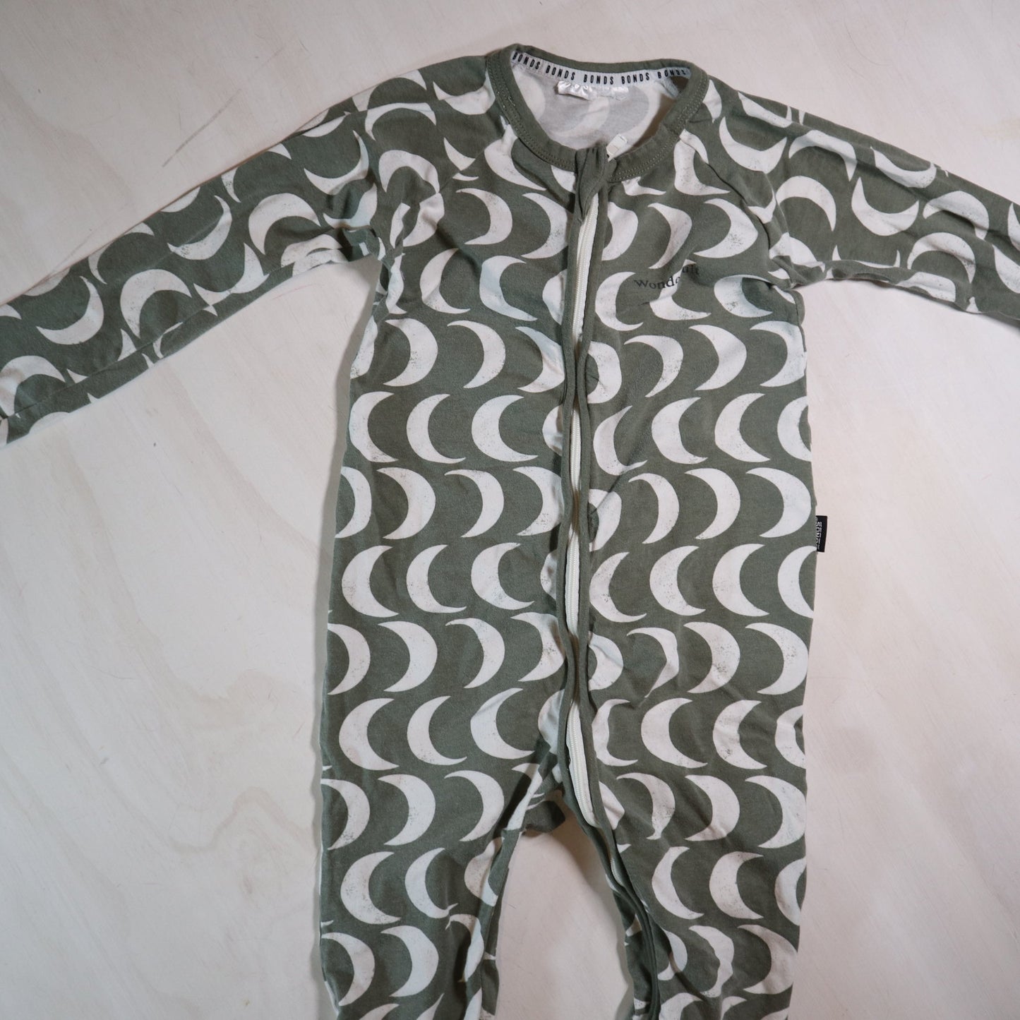 Bonds - Pajamas (3T)