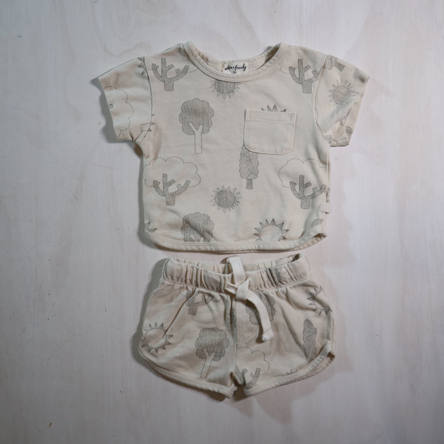 Wilson & Frenchy - Set (3-6M)