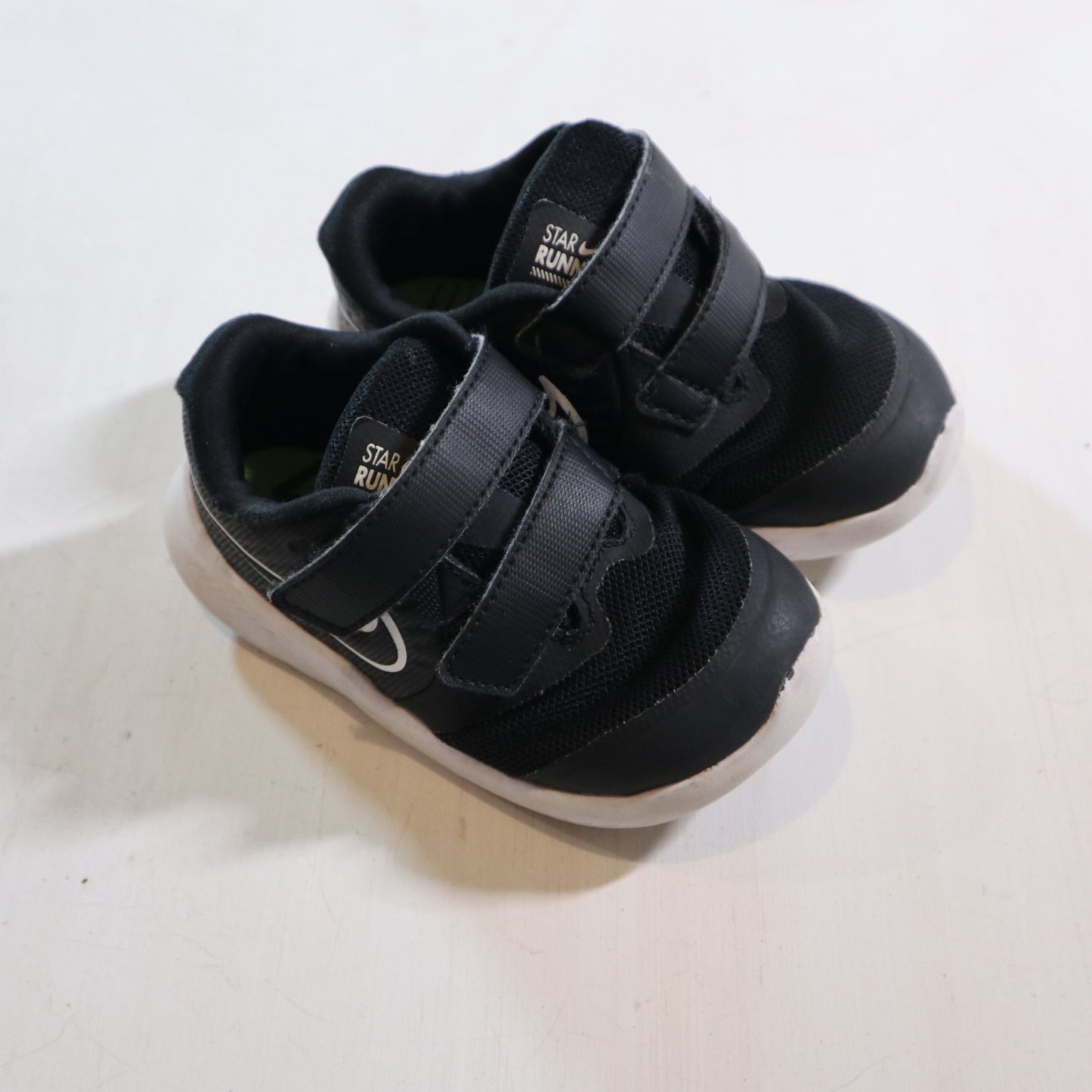 Nike - Shoes (7C)