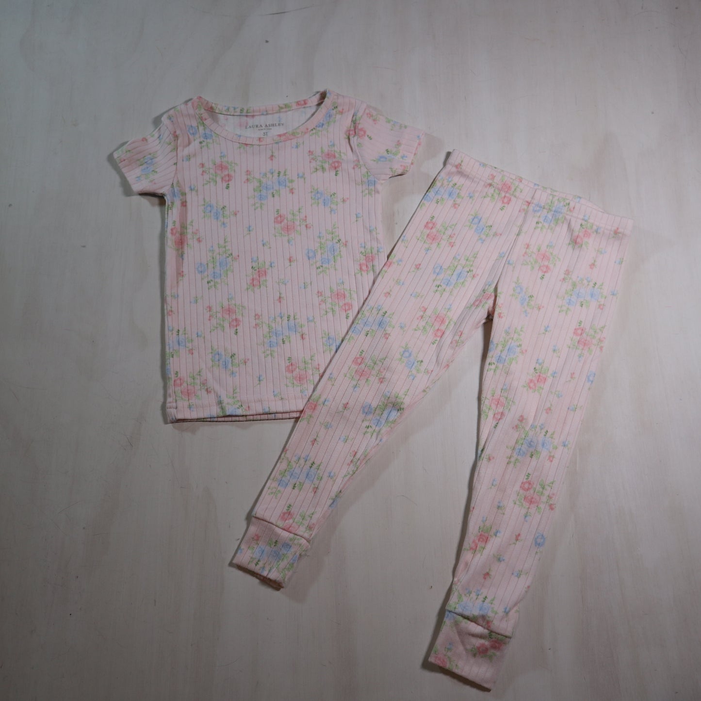 Laura Ashley - Pajamas (3T)