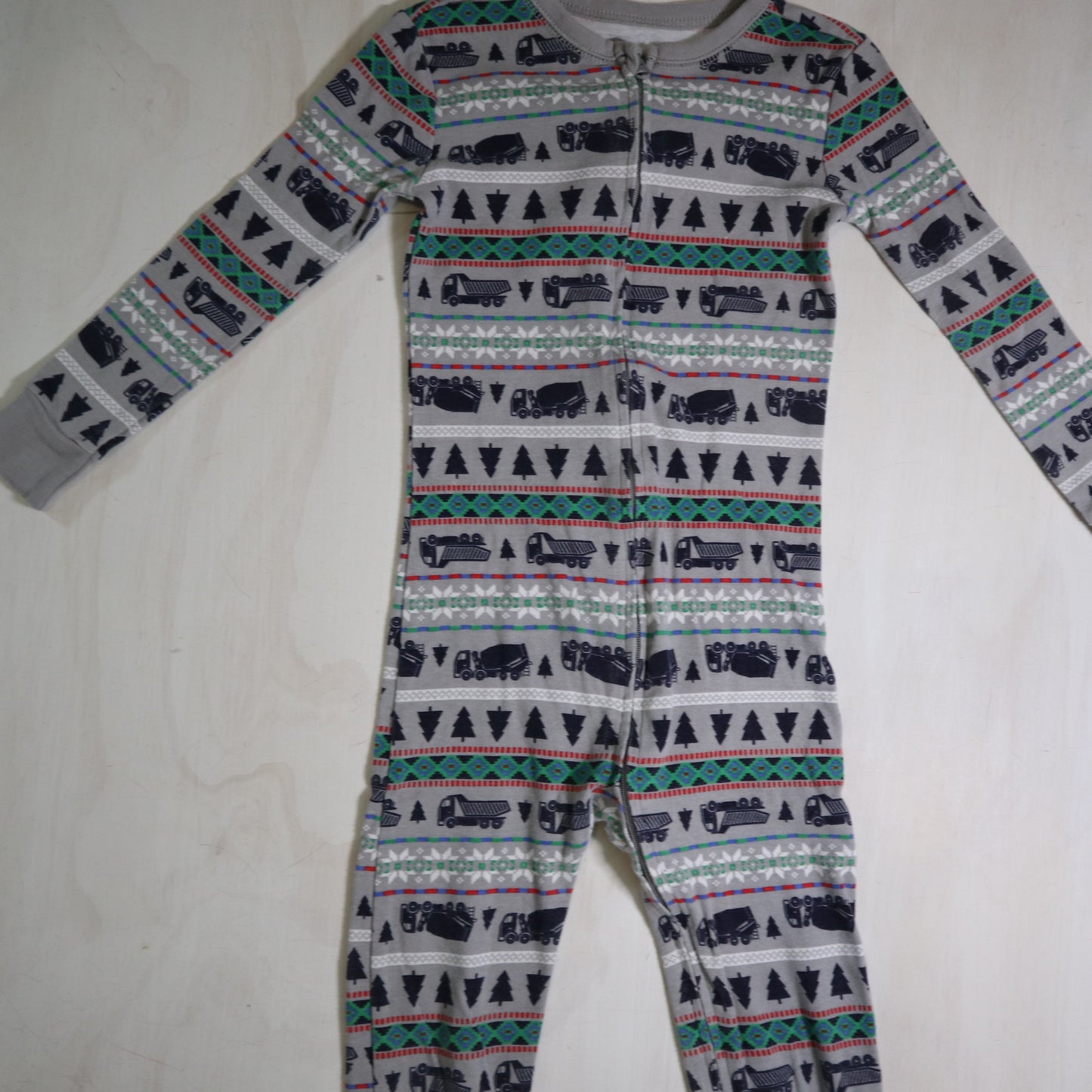 Old Navy - Pajamas (5T)