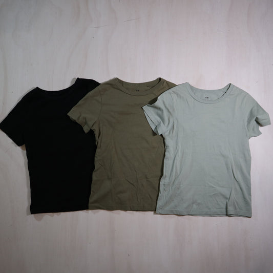 H&M - T-Shirts (6-8Y)
