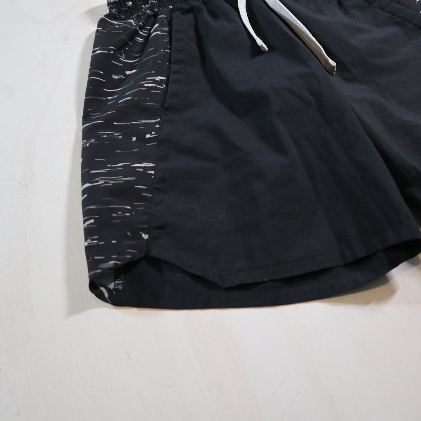 Under Armour - Shorts (4/5)