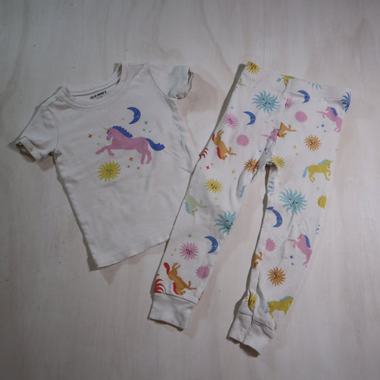 Old Navy - Pajamas (3T)