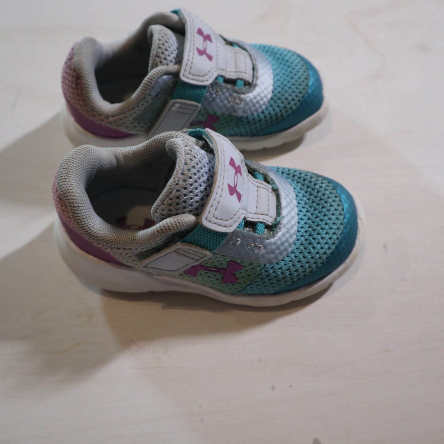 Under Armour - Shoes (5C)