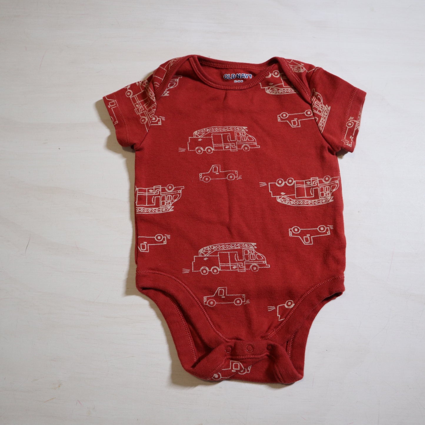 Old Navy - Onesie (12-18M)
