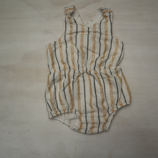 Old Navy - Romper (12-18M)