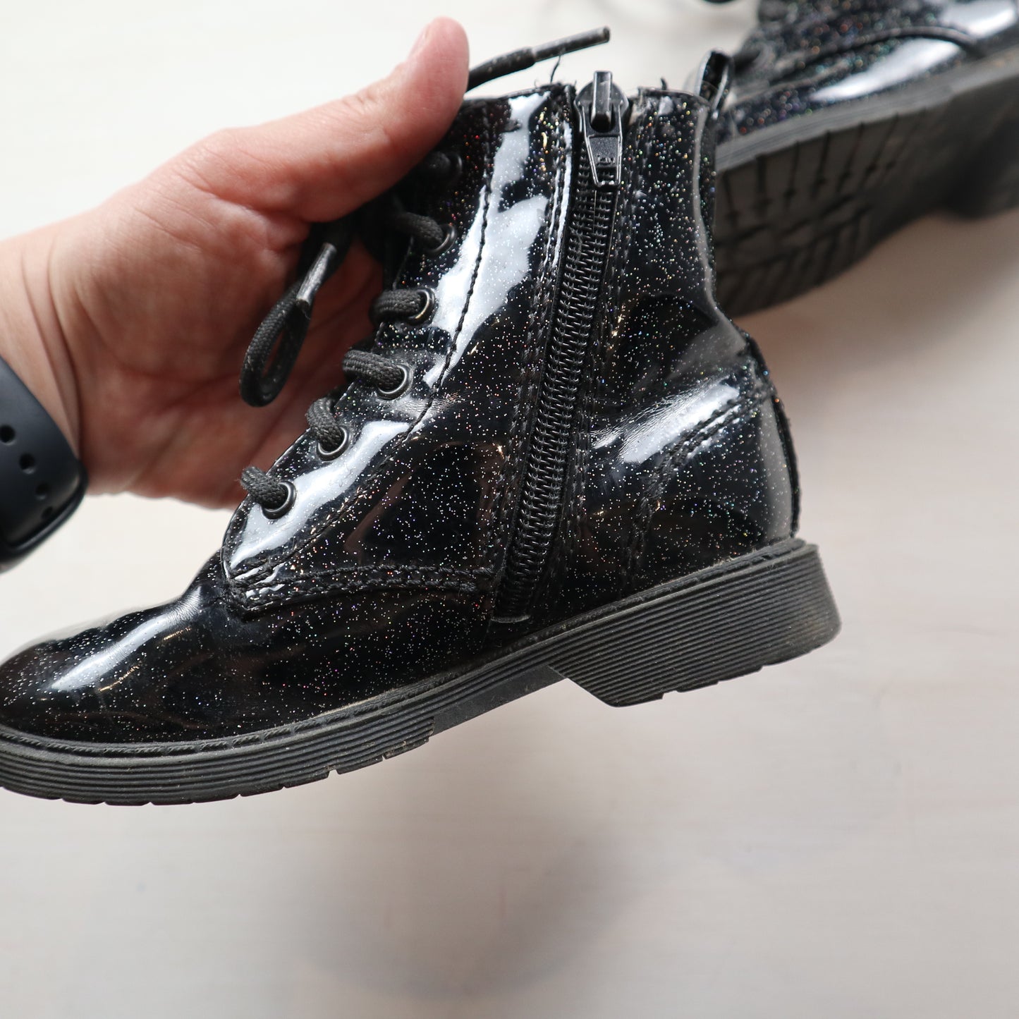 George - Boots (9C)