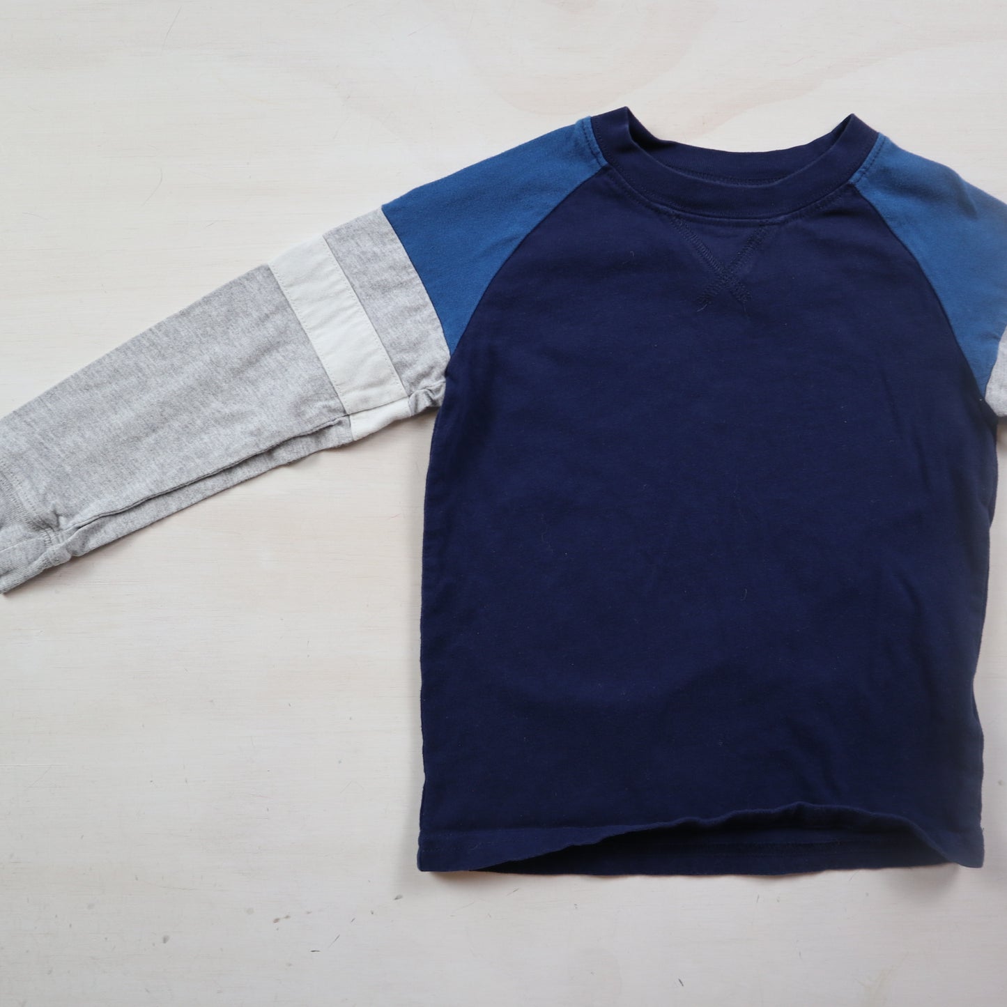 Carters - Long Sleeve (3T)