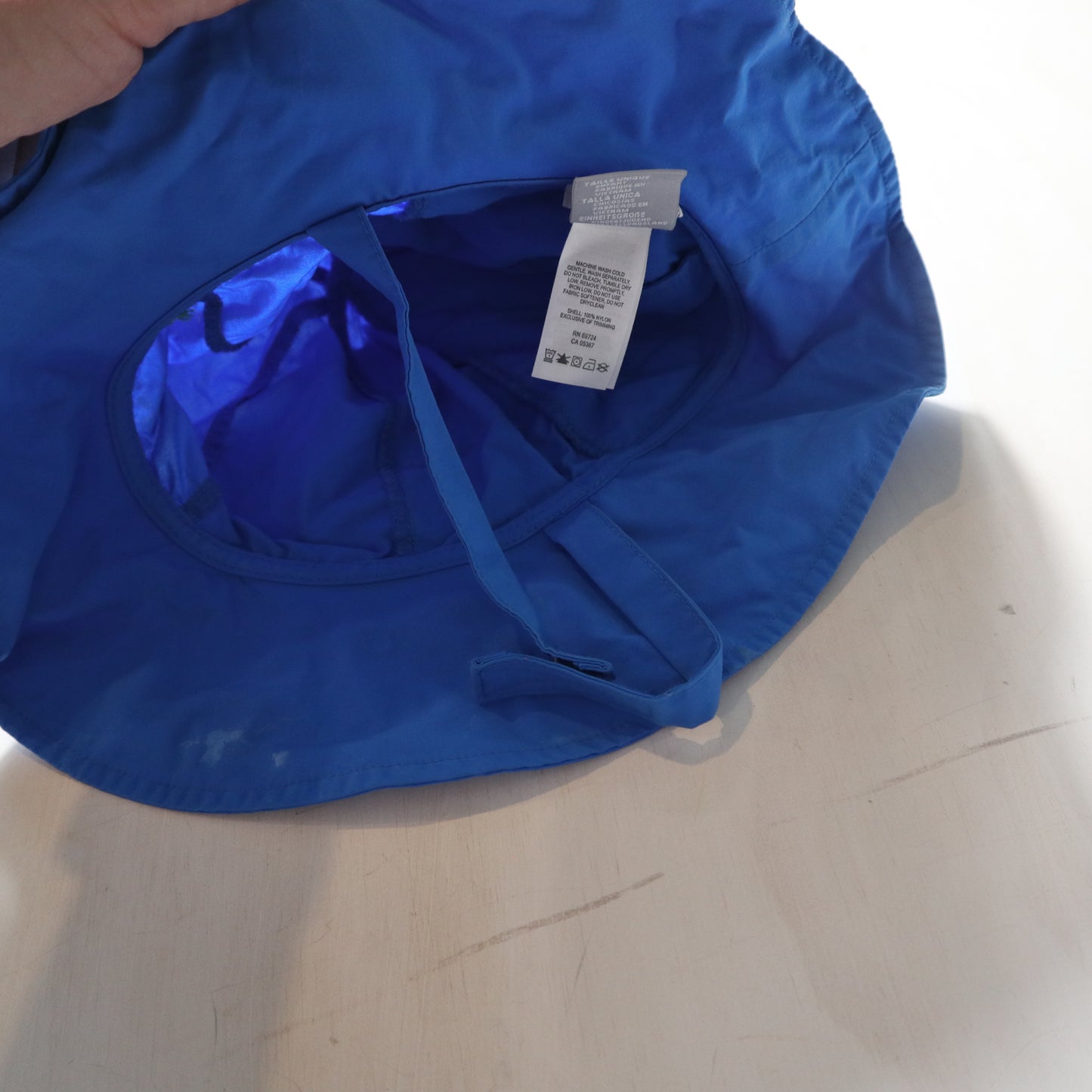 Columbia - Hat (2/3)
