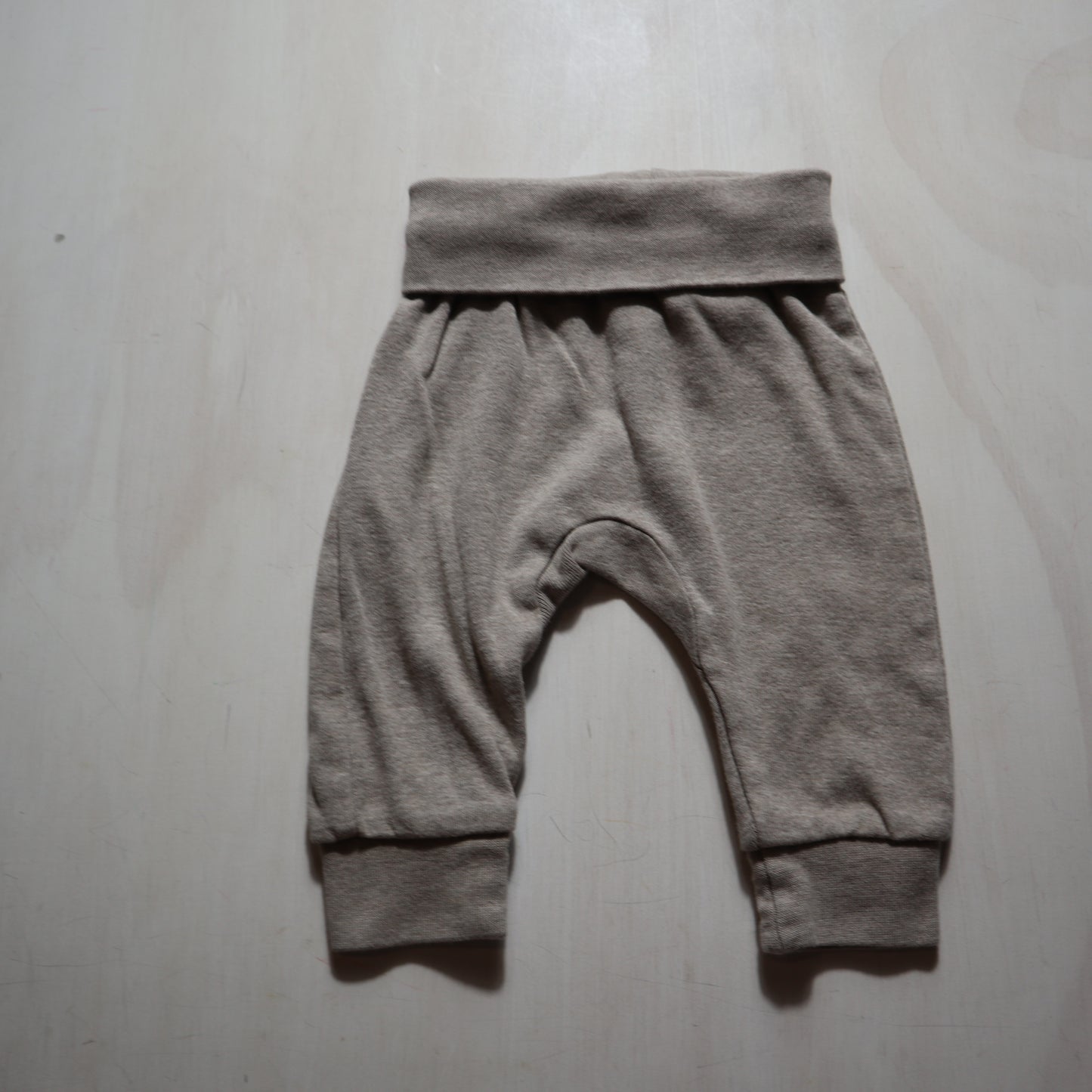 H&M - Pants (2-4M)