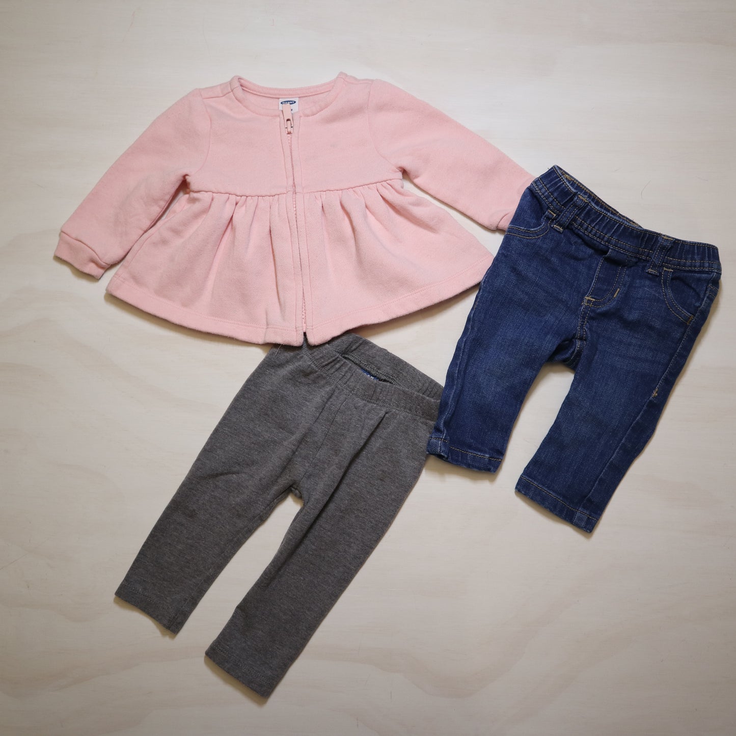 Old Navy - Bundle (3-6M)