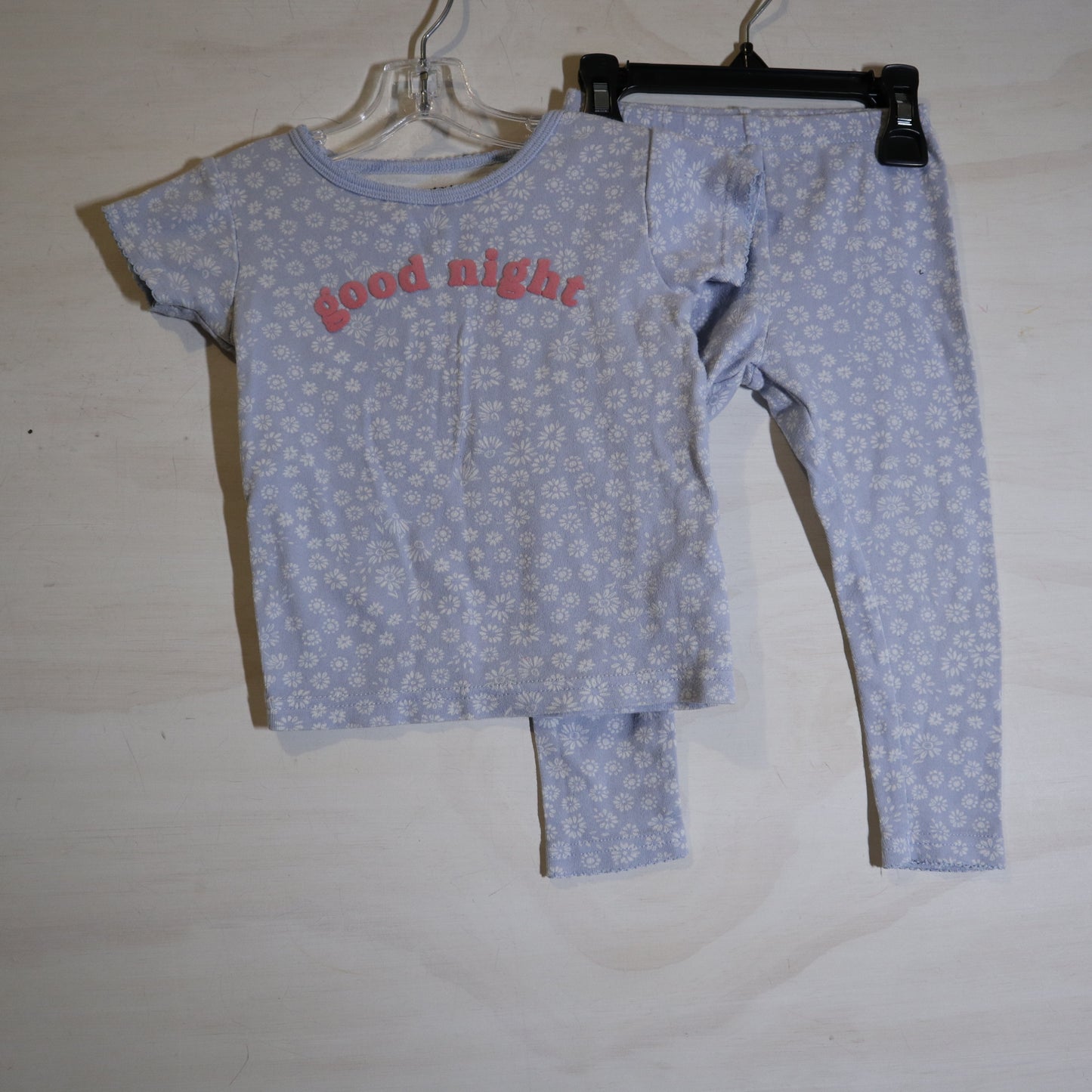 Carter's - Pajamas (2T)