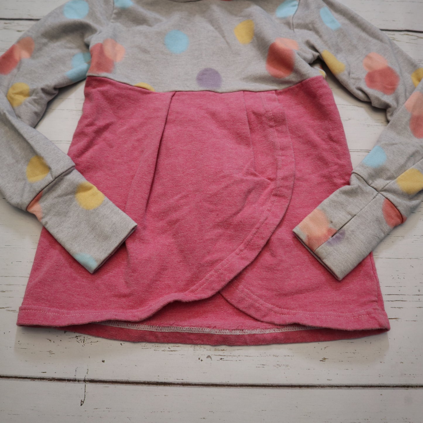 Small Shop - Sweater (2/3)