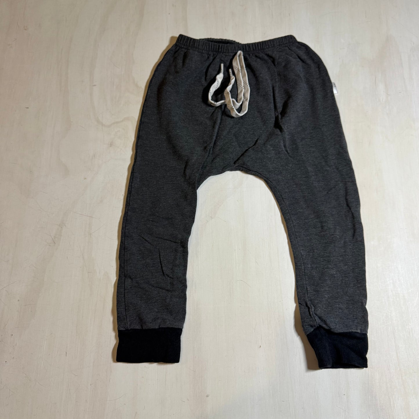 Portage & Main - Pants (3/4T)