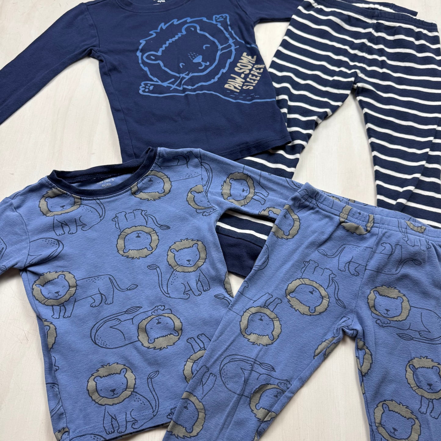 Carters - Pajamas (4T)