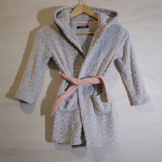 George - House Coat (4/5)