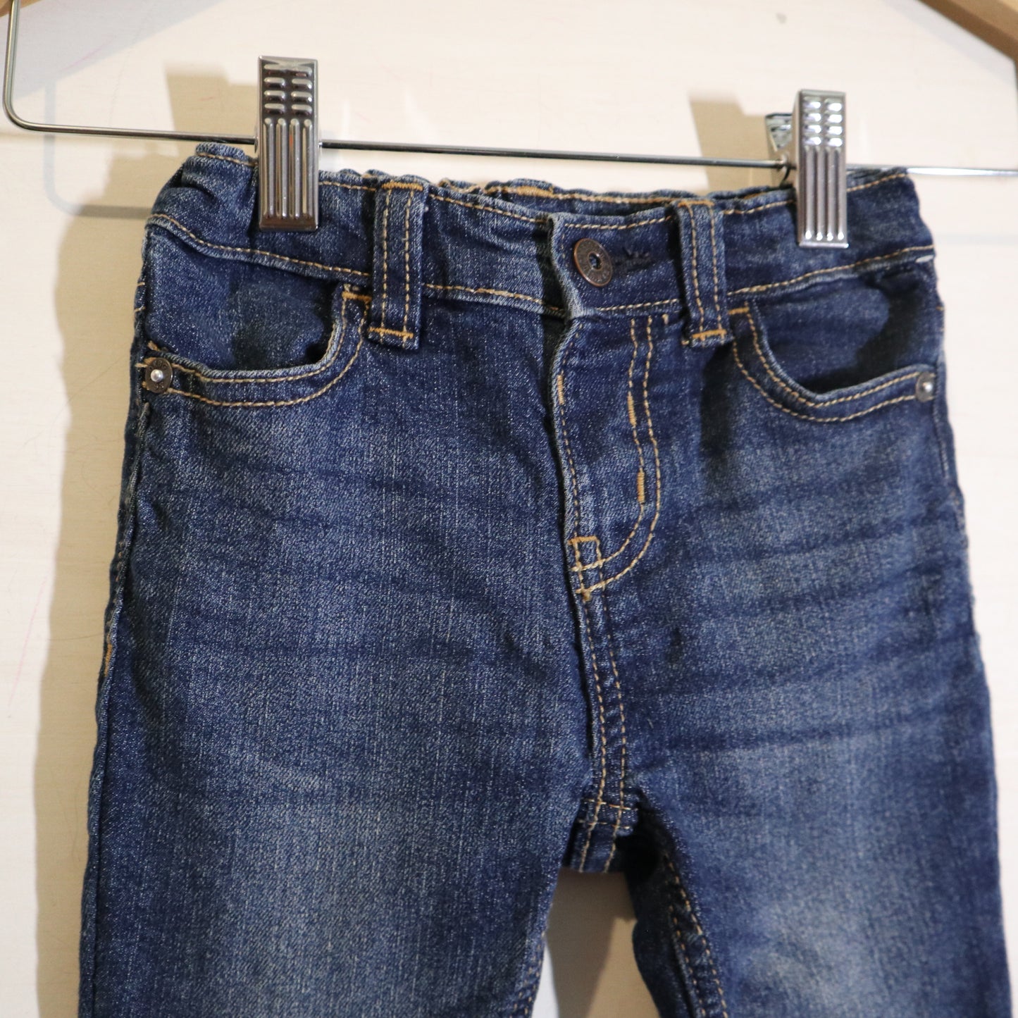 OshKosh - Jeans (18M)