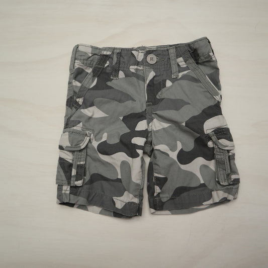 OshKosh - Shorts (2T)