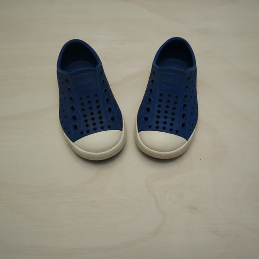 Native - Shoes (6C)