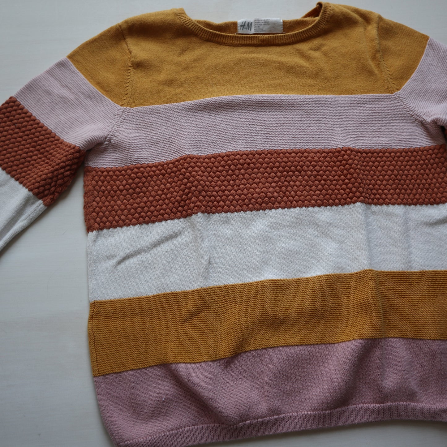 H&M - Sweater (6-8Y)