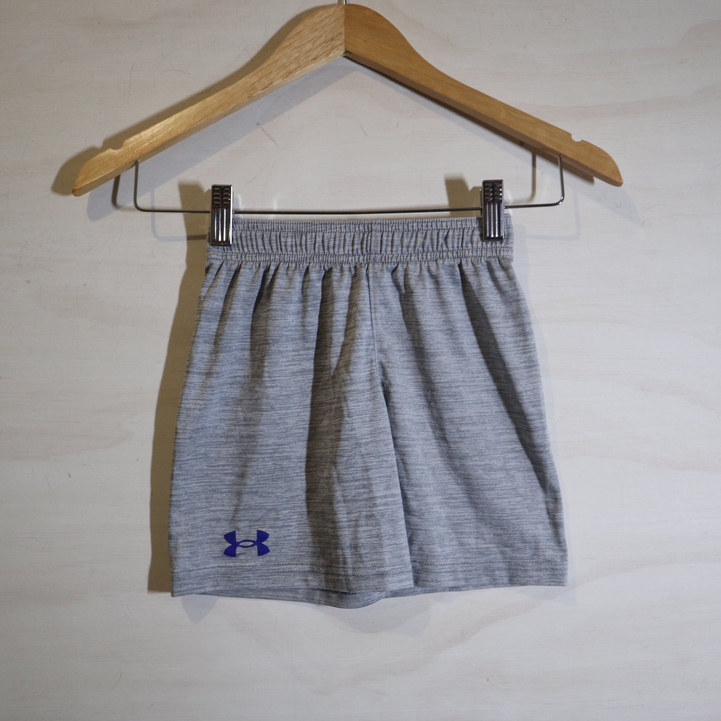 Under Armour - Shorts (4T)