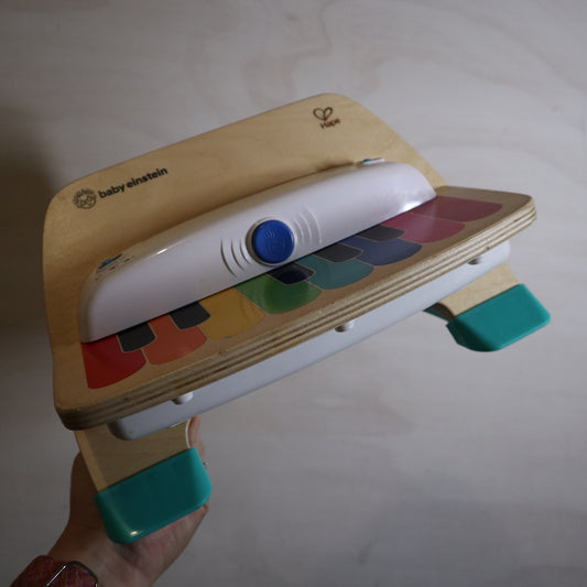 Hape - Piano