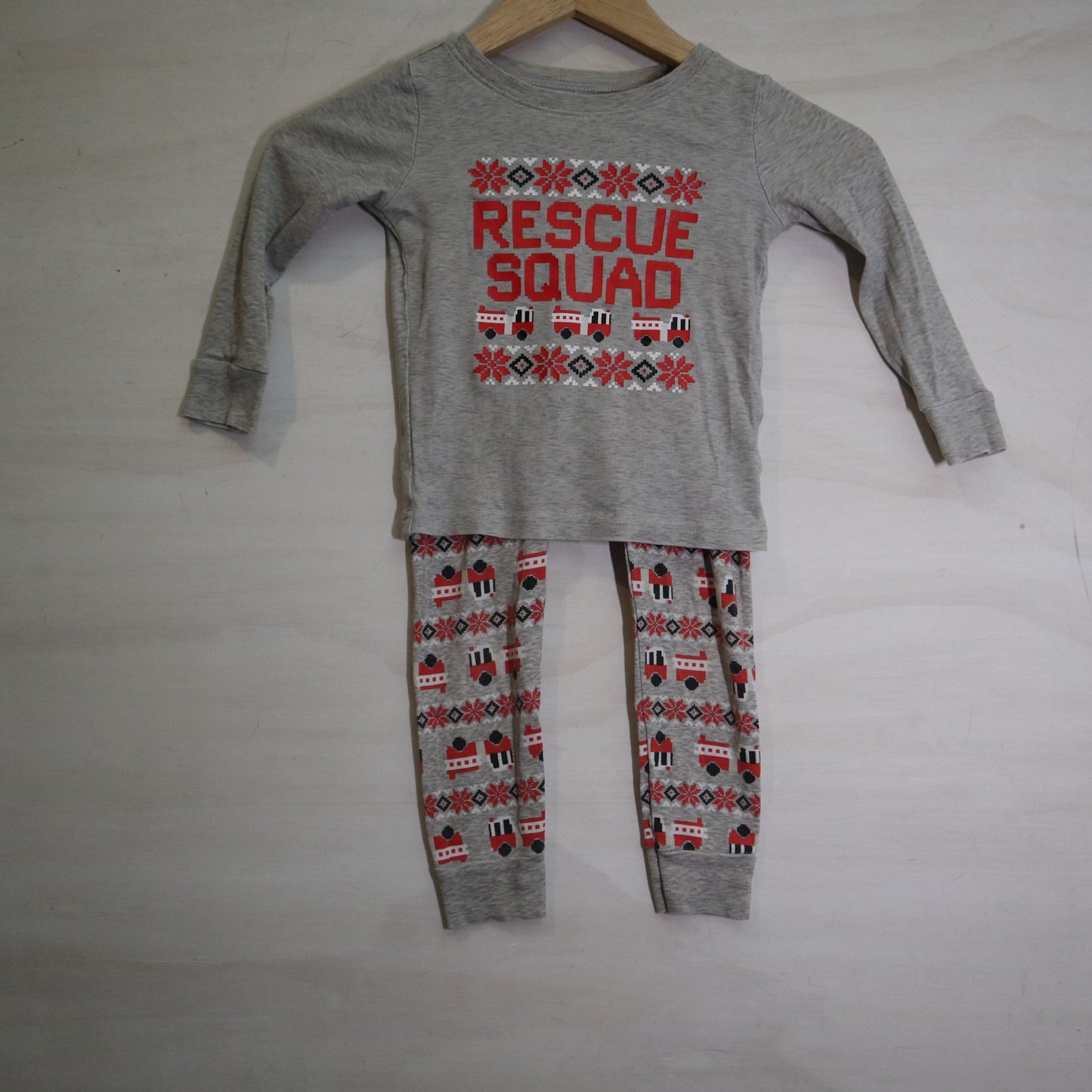 Old Navy - Pajamas (3T)