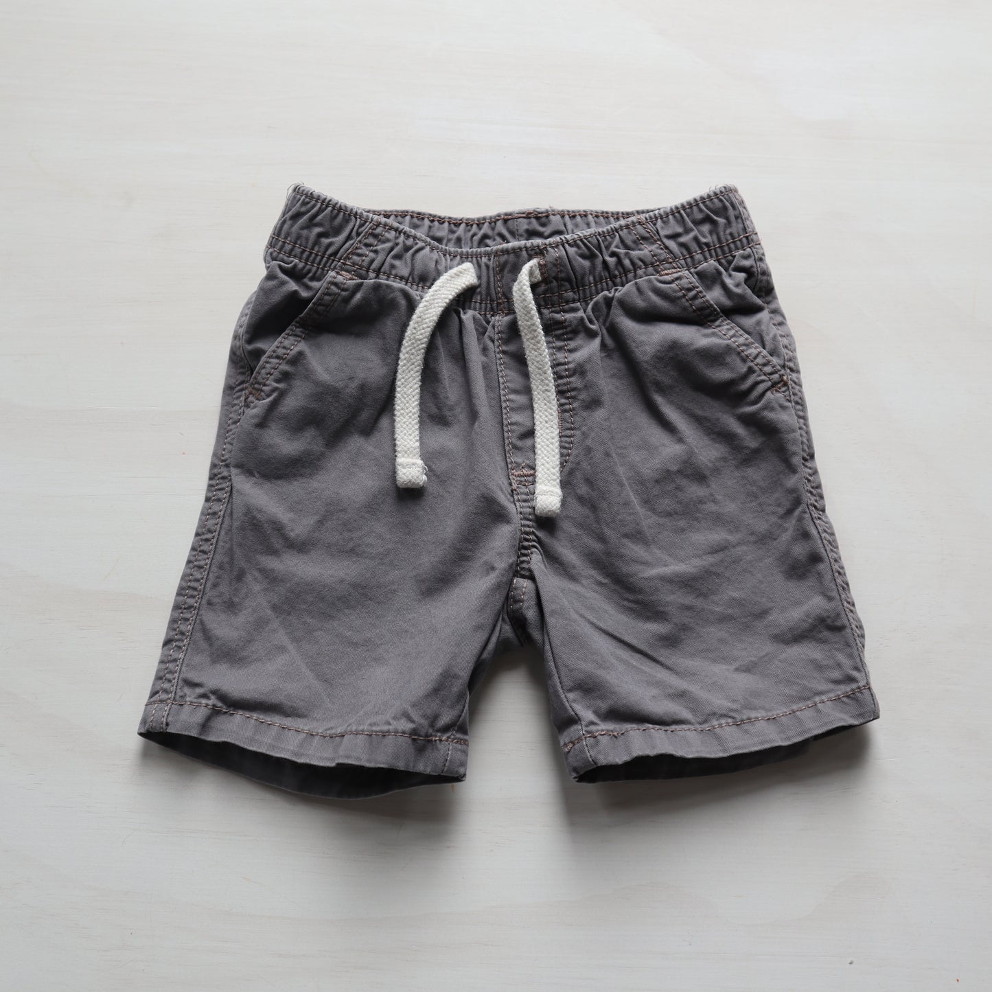 Old Navy - Shorts (6-12M)