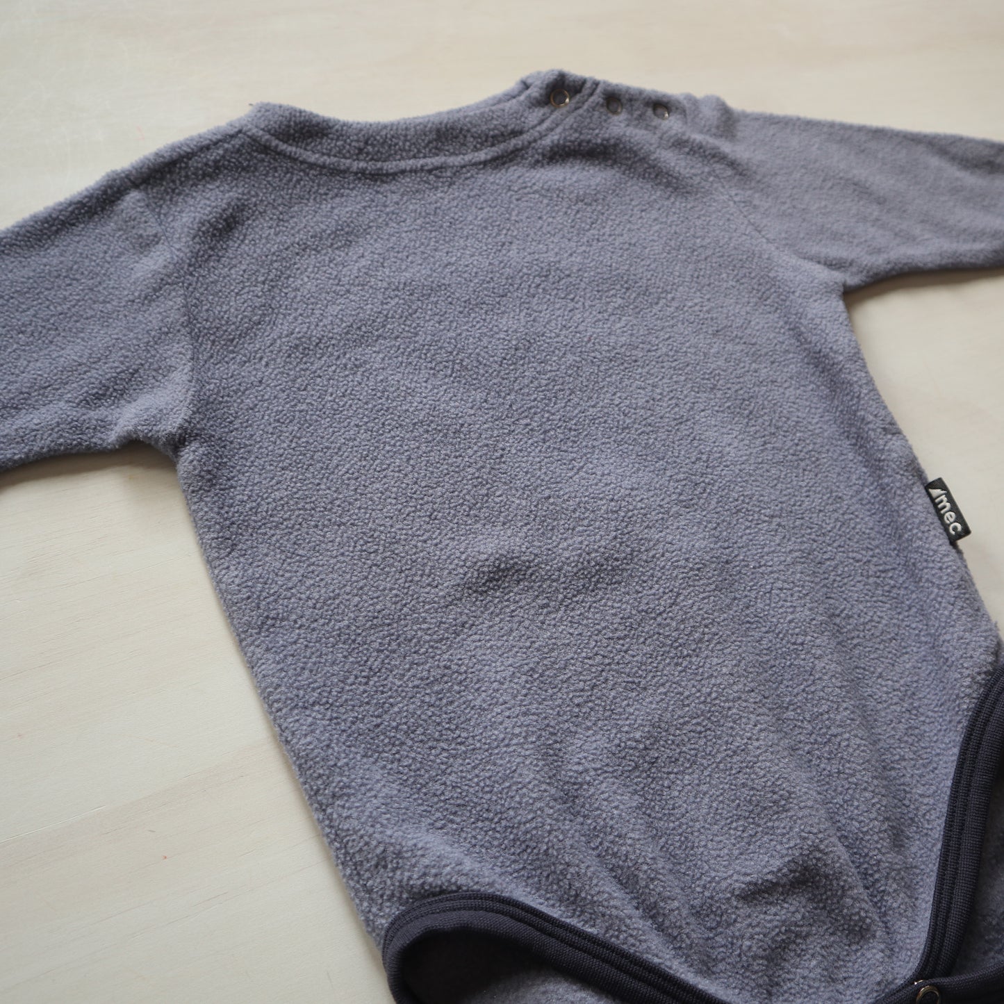 MEC - Onesie (12M)