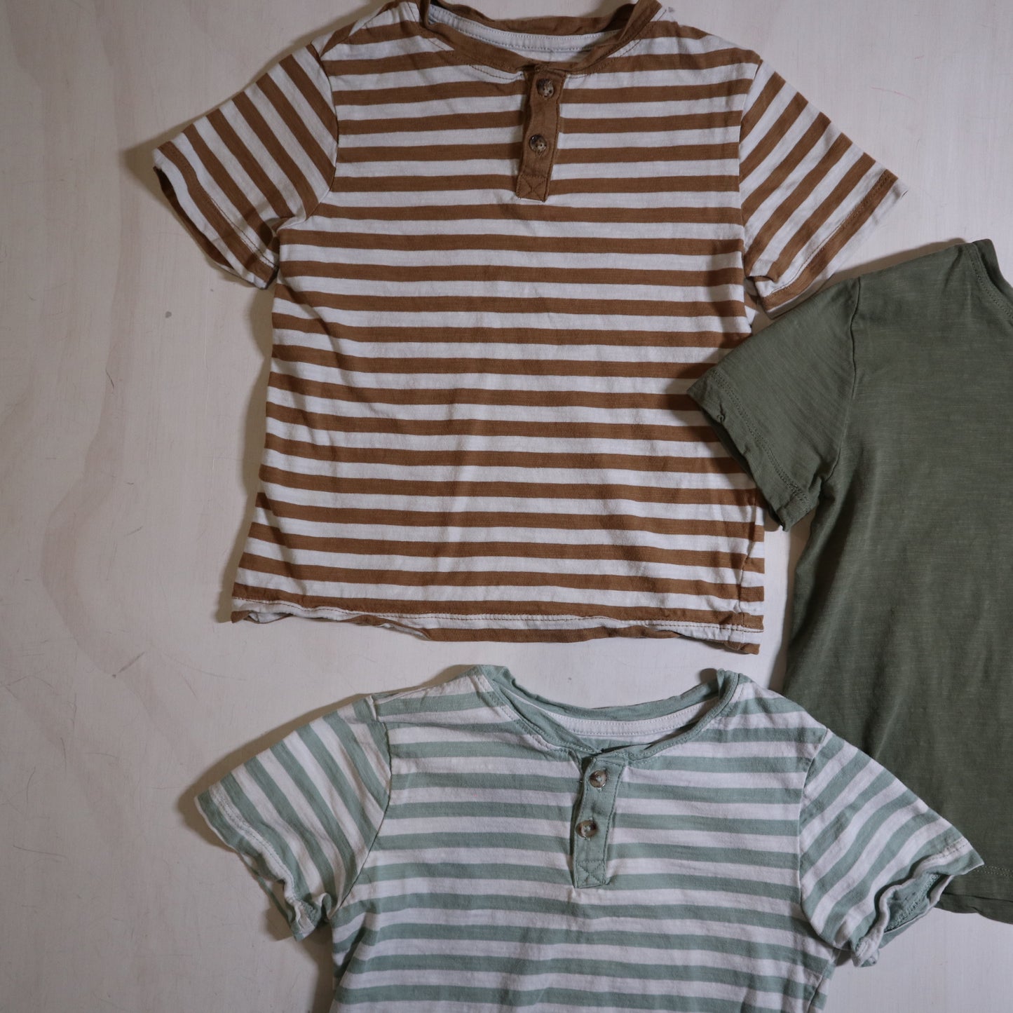 H&M - T-Shirts (4-6Y)
