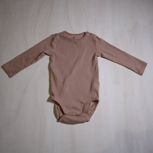 H&M - Onesie (12-18M)