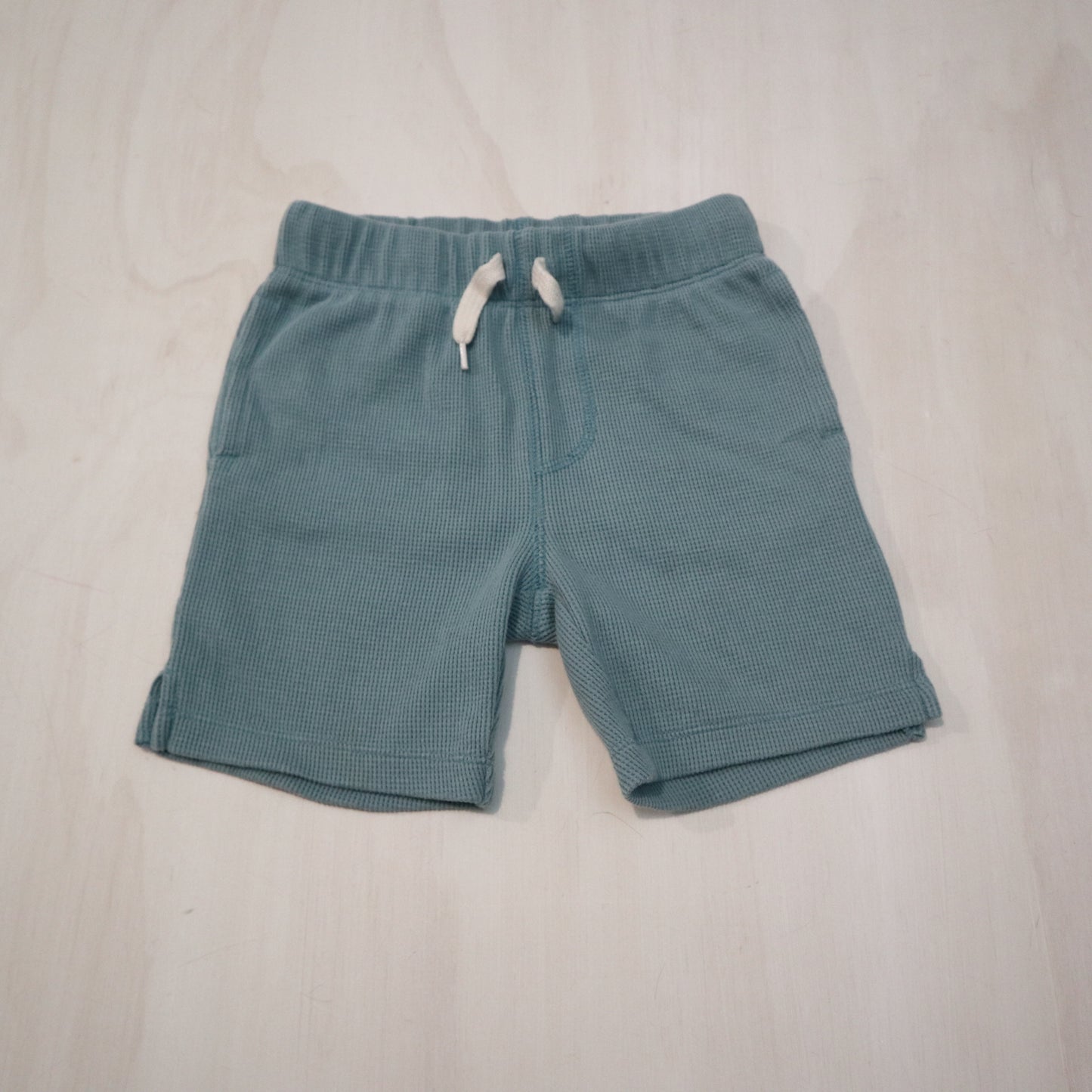 Old Navy - Shorts (2T)