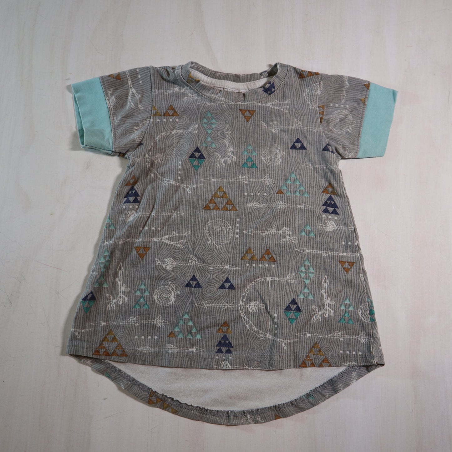 Taylin Threads - T-Shirt (18M)