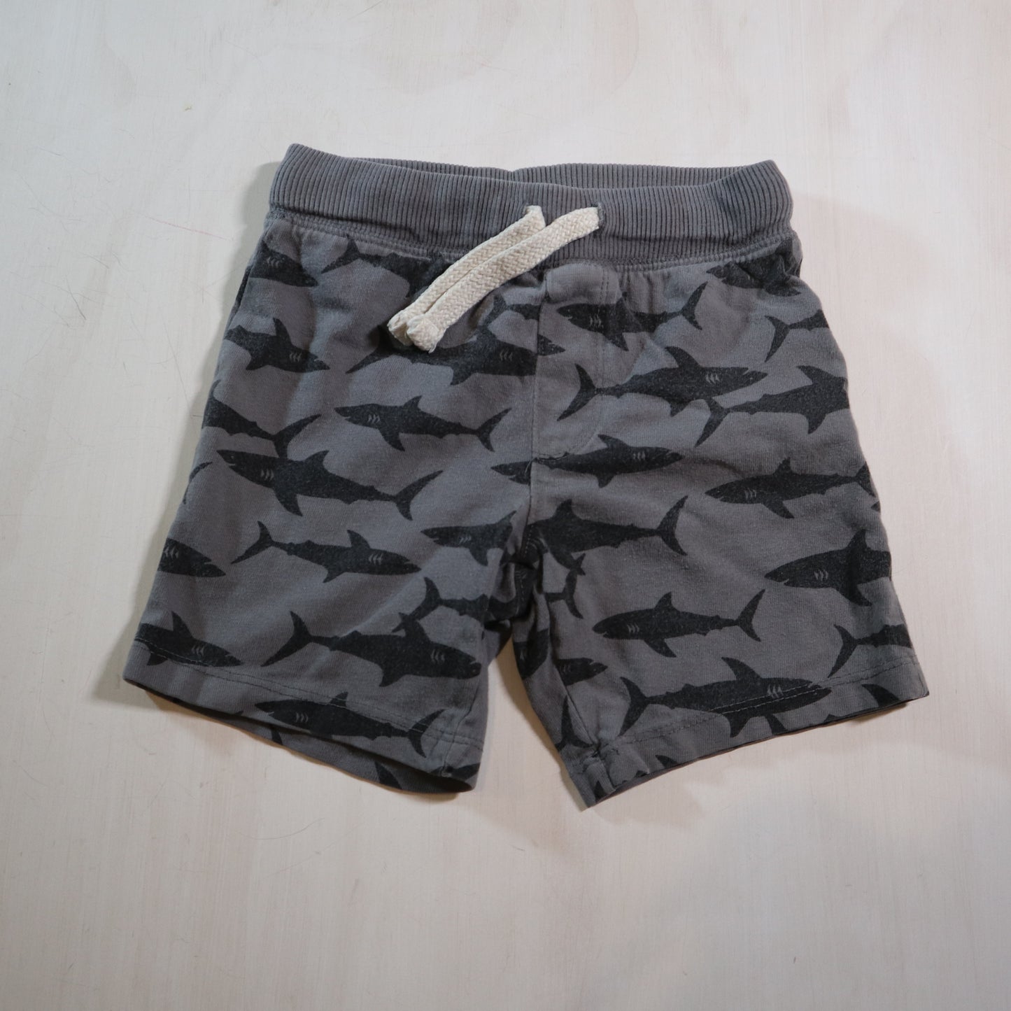 Old Navy - Shorts (2T)