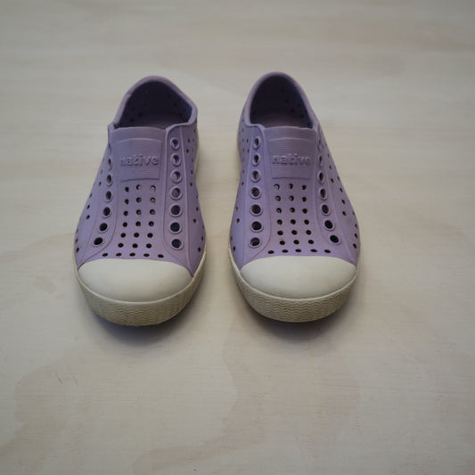 Native - Shoes (8C)