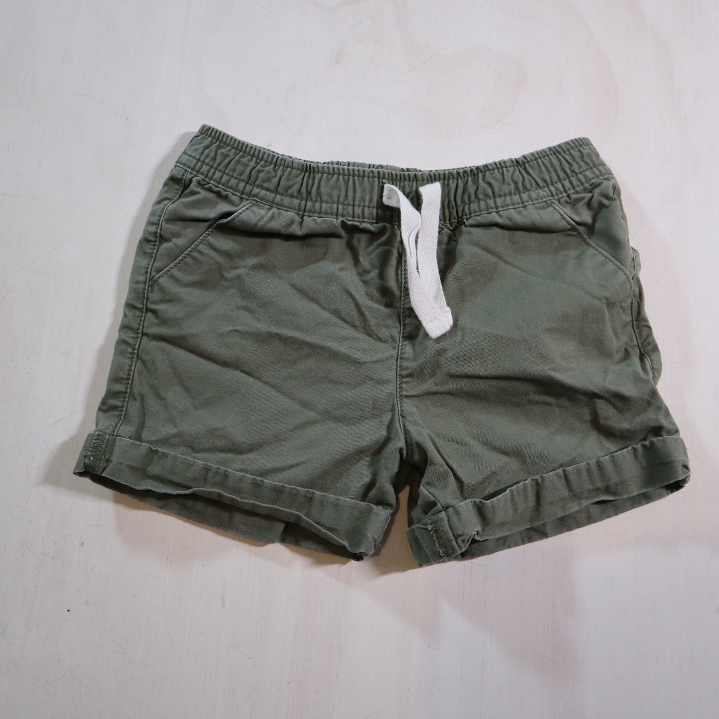 Carters - Shorts (3T)