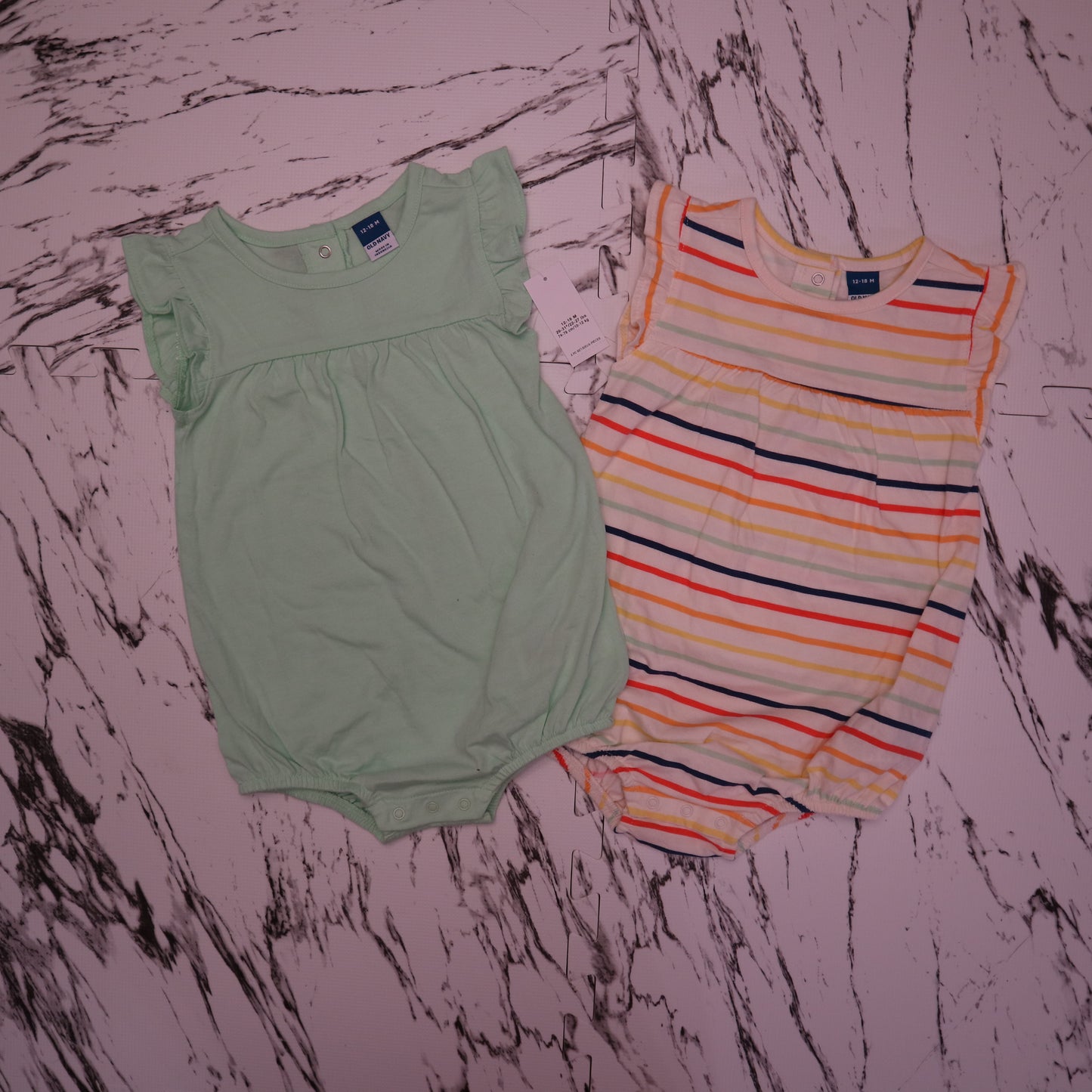 Old Navy - Rompers (12-18M)