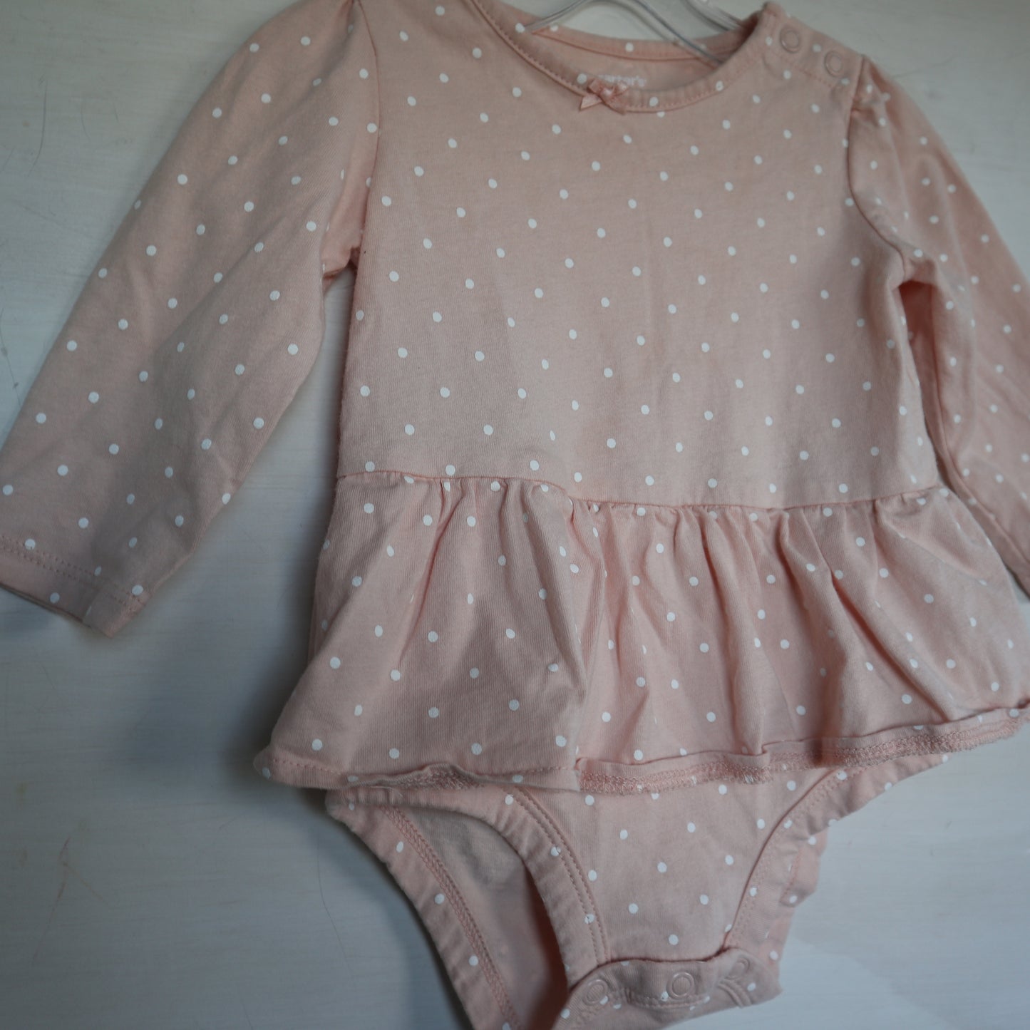 Carters - Onesie (6M)