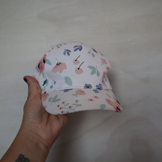 H&M - Hat (4-6M)