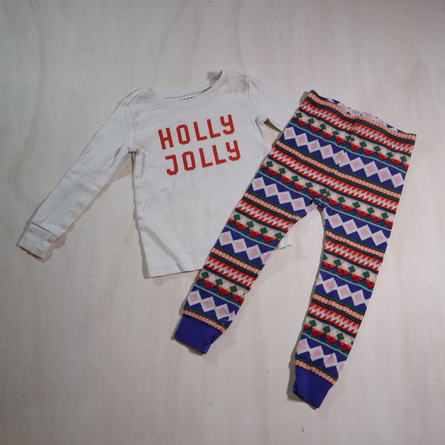 Old Navy - Pajamas (3T)